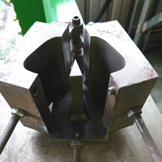 Manual Core Shooting Machine KM-5